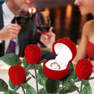 Baršunasta kutija za prstenje s cvijetom ruže (1 kom) | ROSABOX